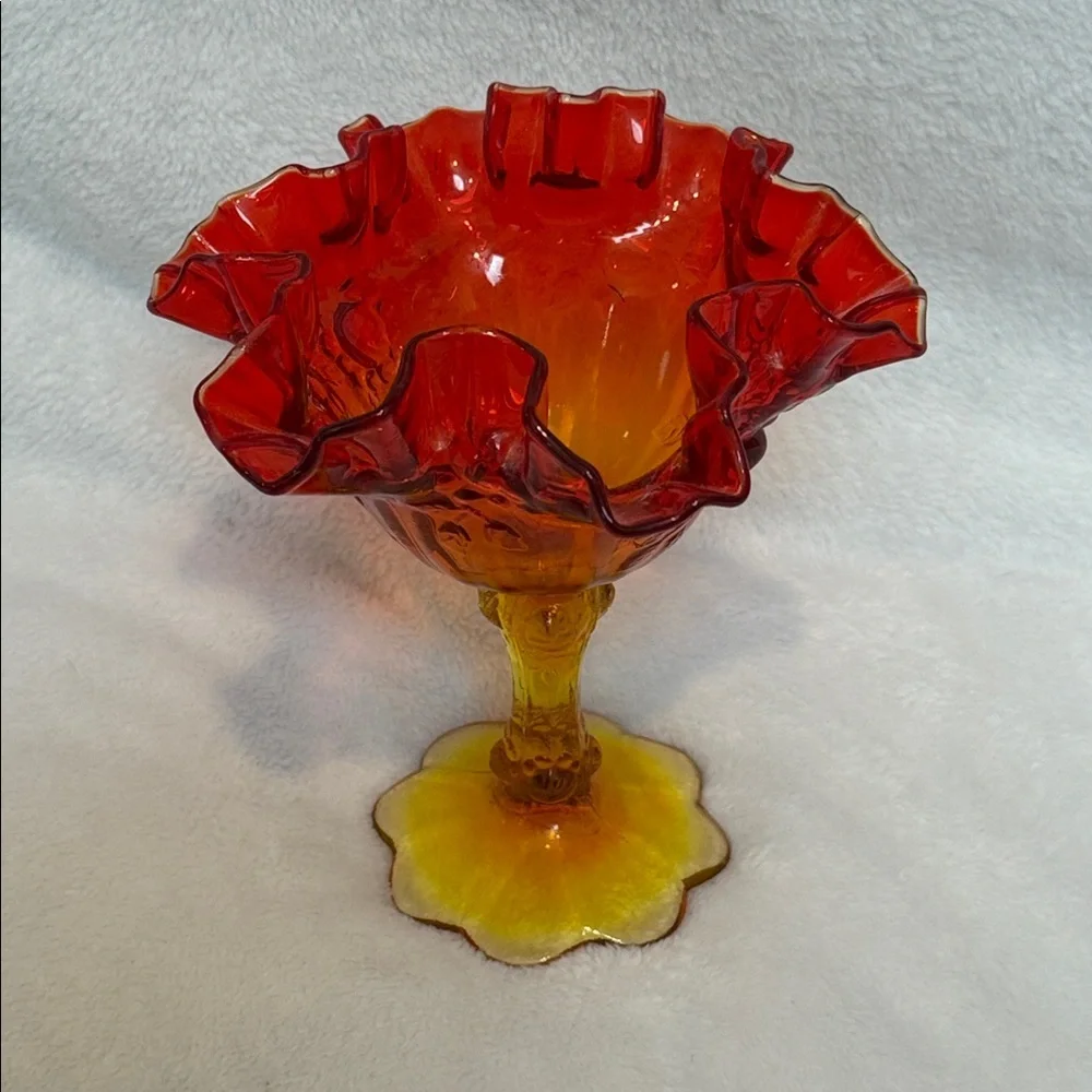 Fenton Ambèrina Ruffled Glass Thumbprint 6inch Pedestal Compote